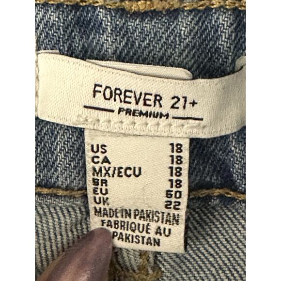 Forever 21 Crossover Trendy High Rise Straight Jeans Size 18 Plus 99% Cotton - Picture 2 of 9